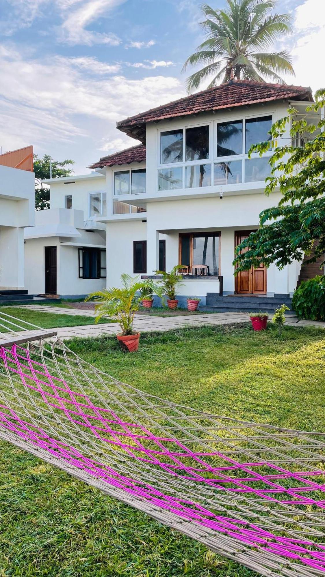 Solaris Beach View Resort & Spa By Voye Homes Varkala Zewnętrze zdjęcie